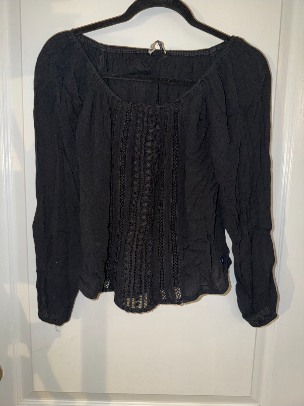 Hollister off-shoulder black long sleeve shirt, NWT